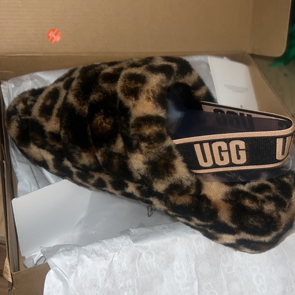 NIB UGG Fluff Yeah Slide Sheepskin Slipper size 9 authentic new with box - Picture 5 of 6